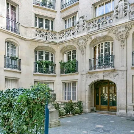 Spectacular Flat For 2p Close To Champs Elysees Apartment *