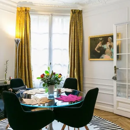 Apartment Spectacular Flat For 2p Close To Champs Elysees Paris