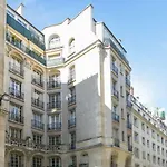 Spectacular Flat For 2P Close To Champs Elysees